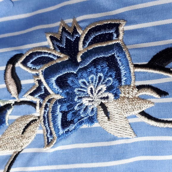 Comma embroidered striped shirt - Picture 4 of 5